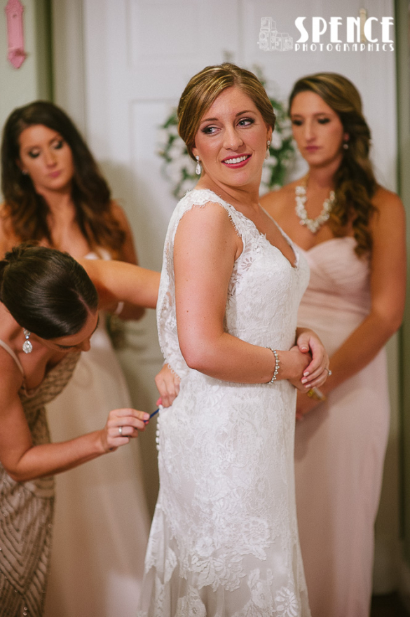 Hollow_Creek_Middletown_Wedding_Julianne_Joey_blog_018