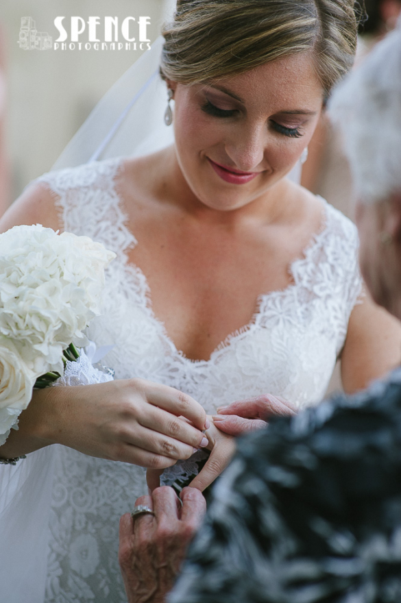 Hollow_Creek_Middletown_Wedding_Julianne_Joey_blog_043