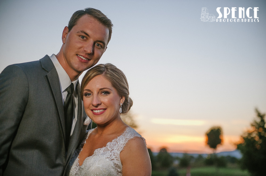 Hollow_Creek_Middletown_Wedding_Julianne_Joey_blog_067