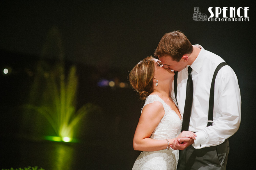 Hollow_Creek_Middletown_Wedding_Julianne_Joey_blog_078