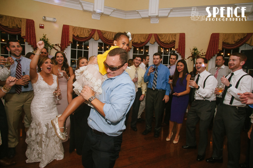 Hollow_Creek_Middletown_Wedding_Julianne_Joey_blog_085
