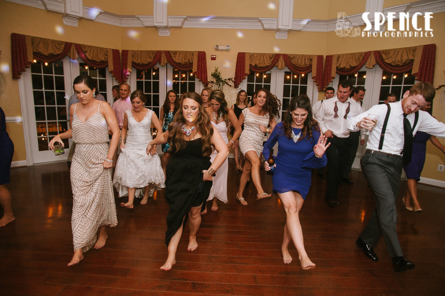 Hollow_Creek_Middletown_Wedding_Julianne_Joey_blog_087